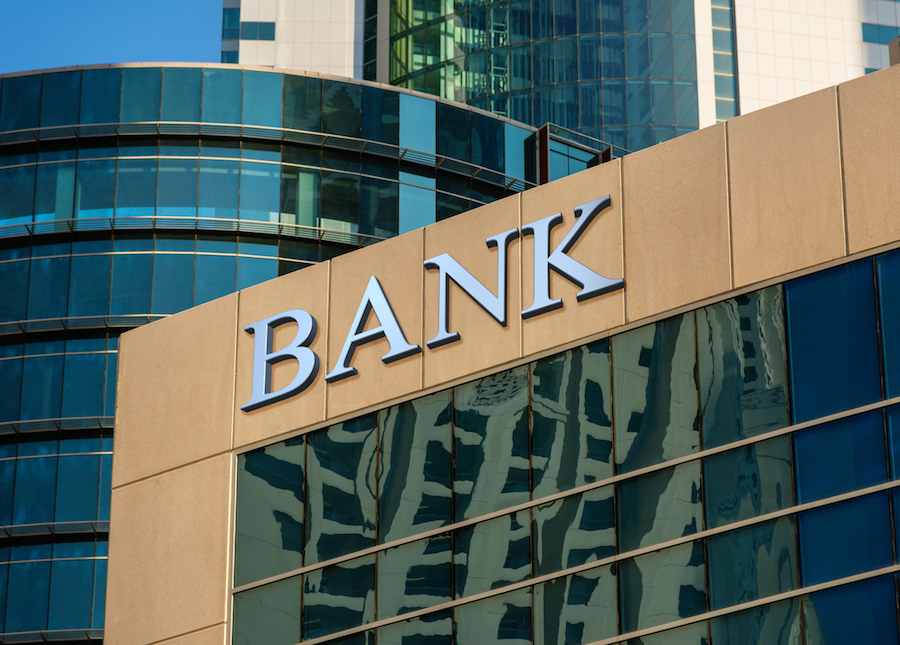 Central Banks Under the Spotlight